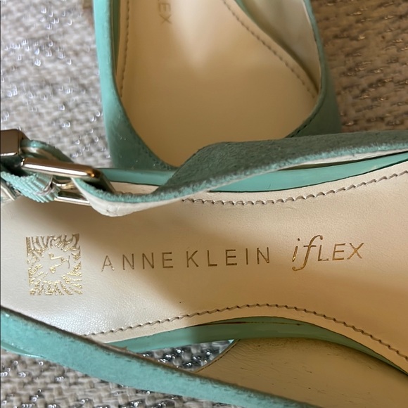 Anne Klein Green Slingback Suede Heels - Picture 2 of 5